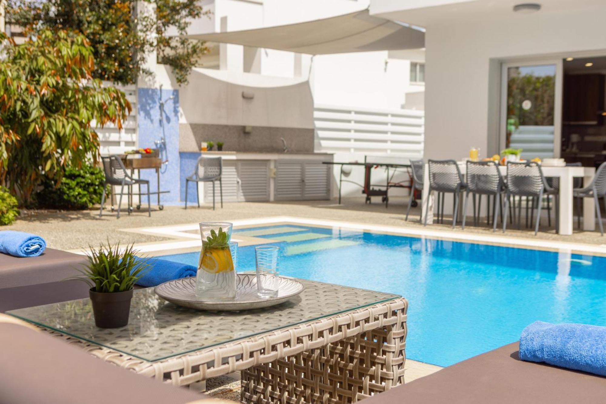 Fig Tree Bay Residences 3 プロタラス エクステリア 写真