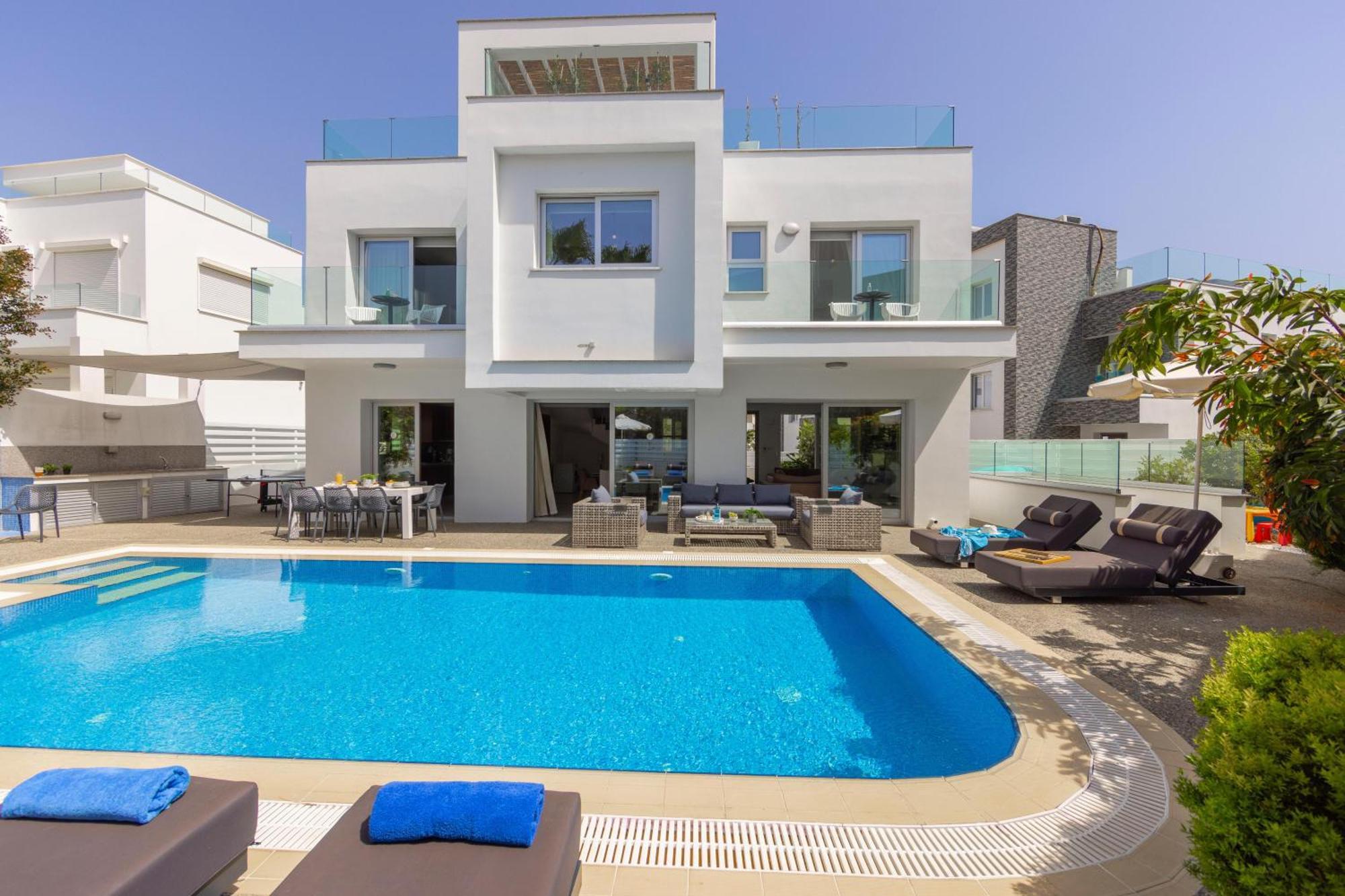 Fig Tree Bay Residences 3 プロタラス エクステリア 写真